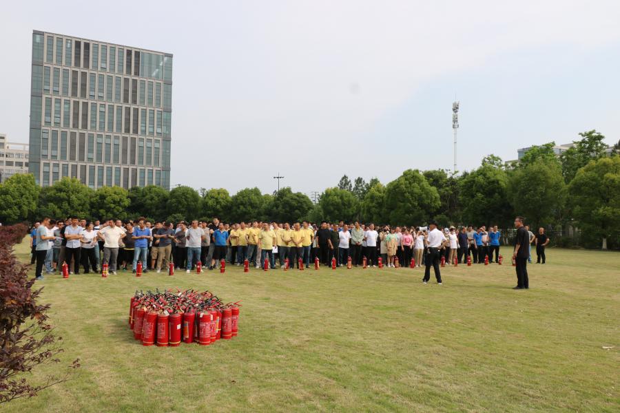 1748396389223548p8A8.jpg 2025年好体育app下载海宁工厂消防演习 (12).jpg